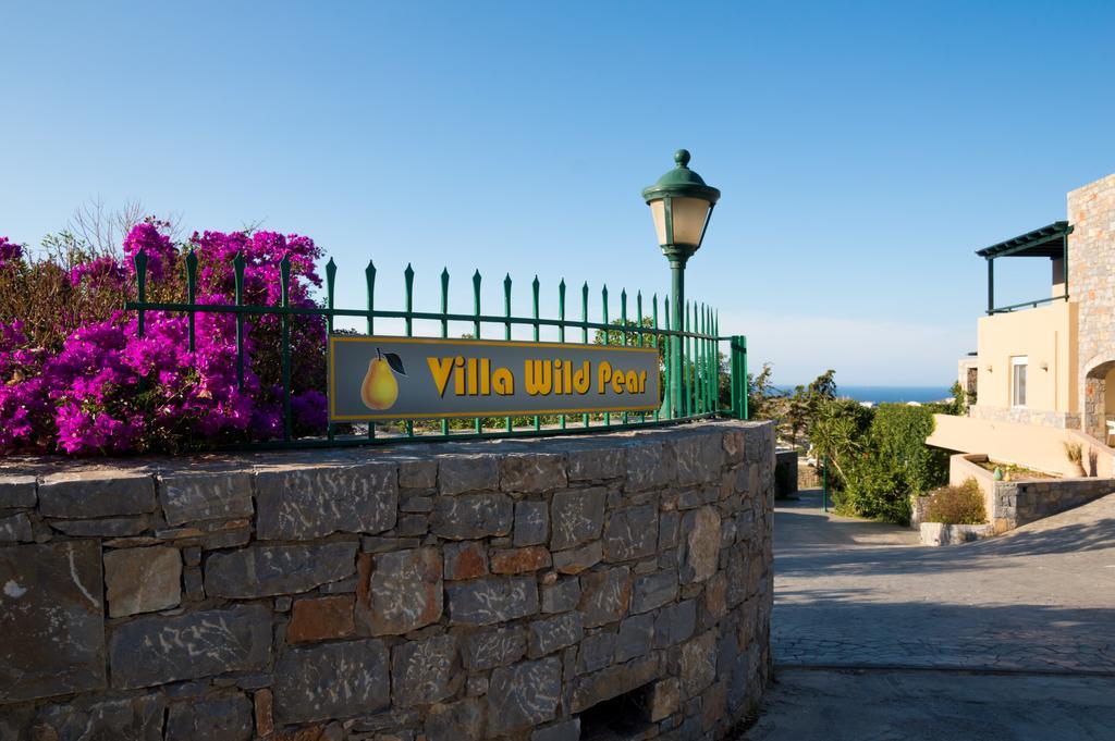 ליגאריה Wild Pear Villa חדר תמונה