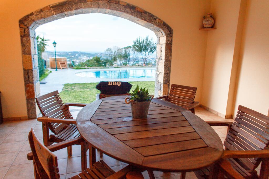 ליגאריה Wild Pear Villa מראה חיצוני תמונה