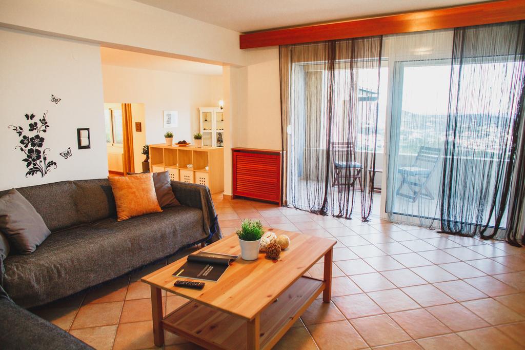 ליגאריה Wild Pear Villa מראה חיצוני תמונה