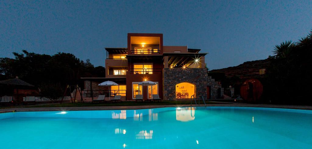 ליגאריה Wild Pear Villa מראה חיצוני תמונה