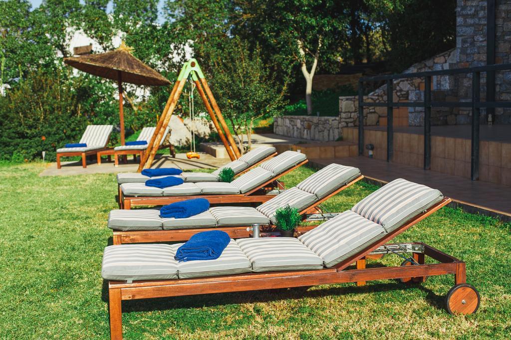 ליגאריה Wild Pear Villa מראה חיצוני תמונה